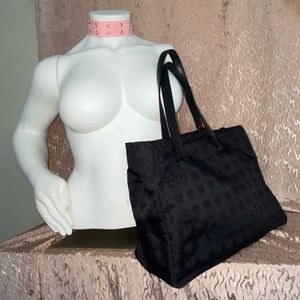 🚫SOLD🚫Chanel Travel Bag w Gold Bangle